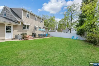 16 Addicks Road, Westwood, NJ 07675 - Photo 43