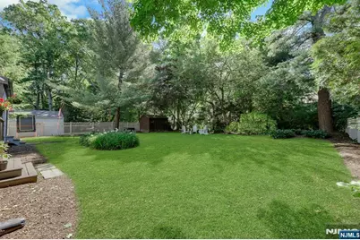 962 Pines Terrace, Franklin Lakes, NJ 07417 - Photo 45