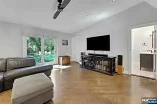 962 Pines Terrace, Franklin Lakes, NJ 07417 - Photo 7