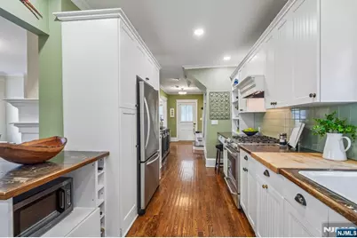 110 Sherman Place, Maplewood, NJ 07040 - Photo 17