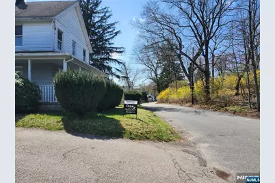5 Locust Street, Wanaque, NJ 07420 - Photo 23