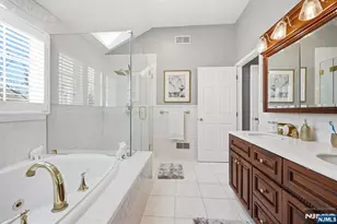 81 S 5th St, Park Ridge, NJ 07656 - Photo 23