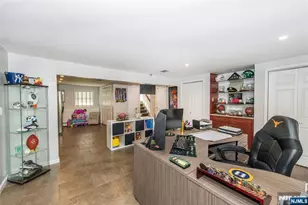6 Melissa Dr, Totowa, NJ 07512 - Photo 27