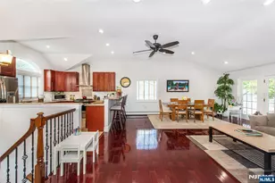 6 Melissa Dr, Totowa, NJ 07512 - Photo 3