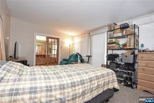 31 Susan Ave, Midland Park, NJ 07432 - Photo 17
