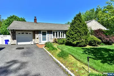 31 Susan Avenue, Midland Park, NJ 07432 - Photo 1
