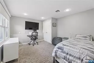 1073 Allessandrini Ave, New Milford, NJ 07646 - Photo 21