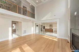 722 Erie Rd, Paramus, NJ 07652 - Photo 7