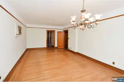 7501 3rd Avenue, North Bergen, NJ 07047 - Photo 21