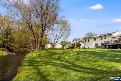 59 Laauwe Avenue, Wayne, NJ 07470 - Photo 25