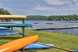 142 Valley View Dr, Rockaway Township, NJ 07866 - Photo 25