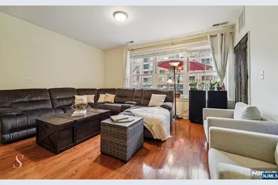 20 Ave At Port Imperial 113 #113, West New York, NJ 07093 - Photo 3