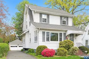 121 Hillside Ave, Teaneck Township, NJ 07666 - Photo 1