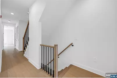 49 Lincoln Avenue, Cliffside Park, NJ 07010 - Photo 31