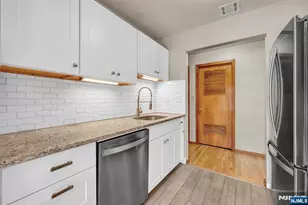 61 Eastern Way 3, Rutherford, NJ 07070 - Photo 11