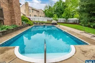 8 Danielle Dr, Wayne, NJ 07470 - Photo 23