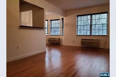 323 Willow Street 3M #3M, Teaneck Township, NJ 07666 - Photo 5