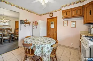 31 Michael Dr, Wayne, NJ 07470 - Photo 7