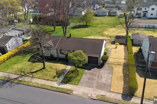 31 Michael Dr, Wayne, NJ 07470 - Photo 31
