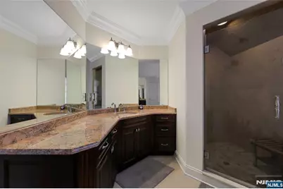 22 Meadow Lake Drive, Mahwah, NJ 07430 - Photo 33