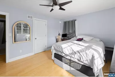 35 E Ridgewood Avenue, Paramus, NJ 07652 - Photo 21