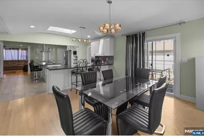 35 E Ridgewood Avenue, Paramus, NJ 07652 - Photo 7