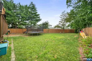 1 Hazley Ct, Rochelle Park Township, NJ 07662 - Photo 33