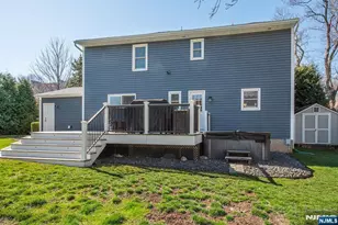 21 Carrol St, Fairfield, NJ 07004 - Photo 27