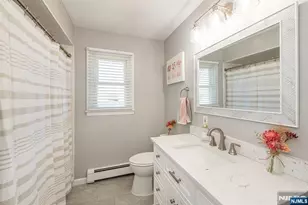 21 Carrol St, Fairfield, NJ 07004 - Photo 23