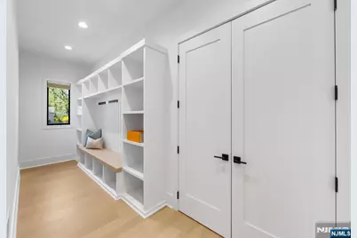 163 Delmar Avenue, Glen Rock, NJ 07452 - Photo 15