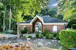 1093 Ash Dr, Mahwah, NJ 07430 - Photo 31