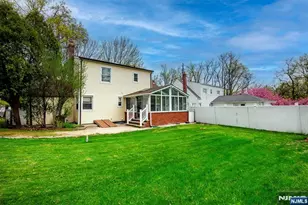 352 Billington Rd, Teaneck Township, NJ 07666 - Photo 3