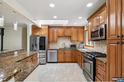 115 Birchwood Terrace, Wayne, NJ 07470 - Photo 17