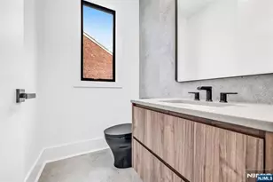25 Garden Pl A, Edgewater, NJ 07020 - Photo 15