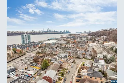 25 Garden Place A #A, Edgewater, NJ 07020 - Photo 33