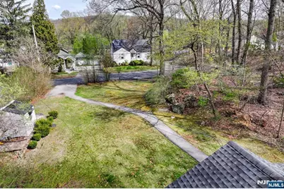 102 Greenwood Avenue, Wanaque, NJ 07420 - Photo 11