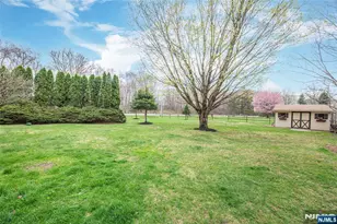 1 Old Timbers Ct, Roxbury Township, NJ 07847 - Photo 5