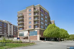 2301 City Pl, Edgewater, NJ 07020 - Photo 15