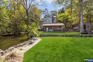 70 Harrison Ln, Bloomingdale, NJ 07403 - Photo 43
