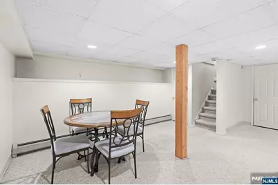 70 Harrison Lane, Bloomingdale, NJ 07403 - Photo 31