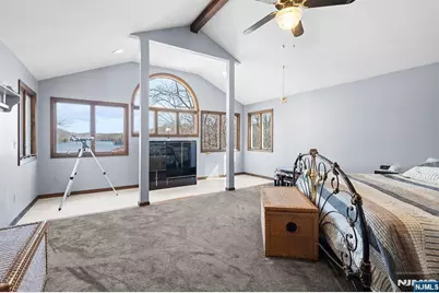 70 Harrison Lane, Bloomingdale, NJ 07403 - Photo 21