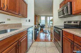 300 Main Street 704, Little Falls Township, NJ 07424 - Photo 9