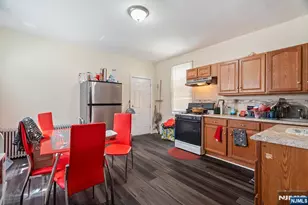 80 Pennington St, Paterson, NJ 07501 - Photo 11