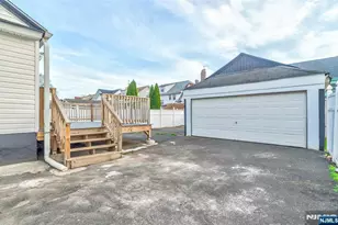150 Hansbury Ave, Newark, NJ 07112 - Photo 31