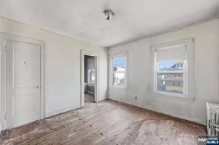 1024 Julia St, Elizabeth, NJ 07201 - Photo 5