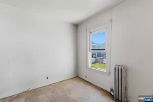 1024 Julia St, Elizabeth, NJ 07201 - Photo 15
