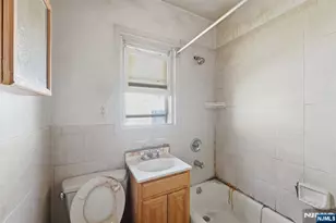 1024 Julia St, Elizabeth, NJ 07201 - Photo 9