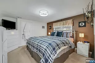 345 Grove St, New Milford, NJ 07646 - Photo 29