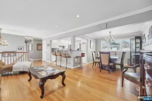 676 Rutgers Pl, Paramus, NJ 07652 - Photo 7
