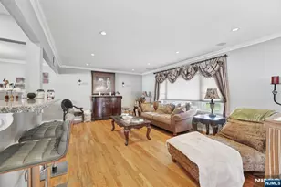 676 Rutgers Pl, Paramus, NJ 07652 - Photo 5